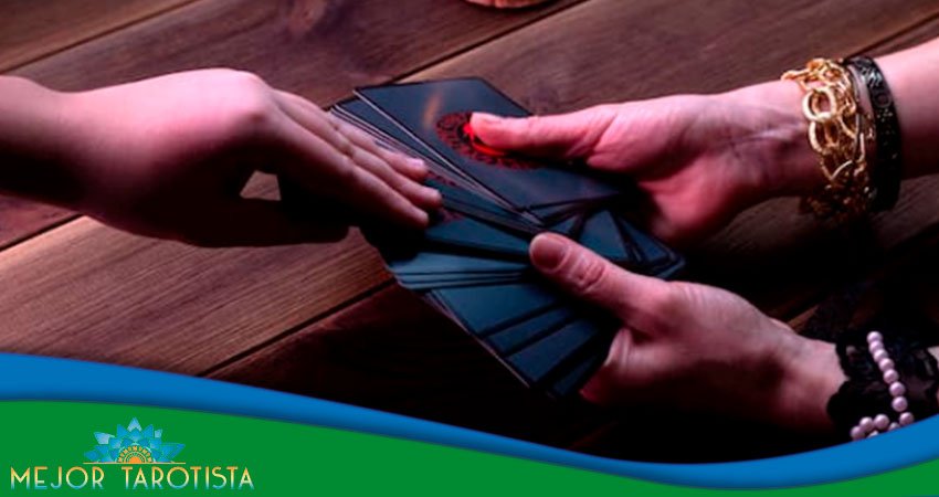 mejores tarotistas a tu disposicion - mejor tarotista